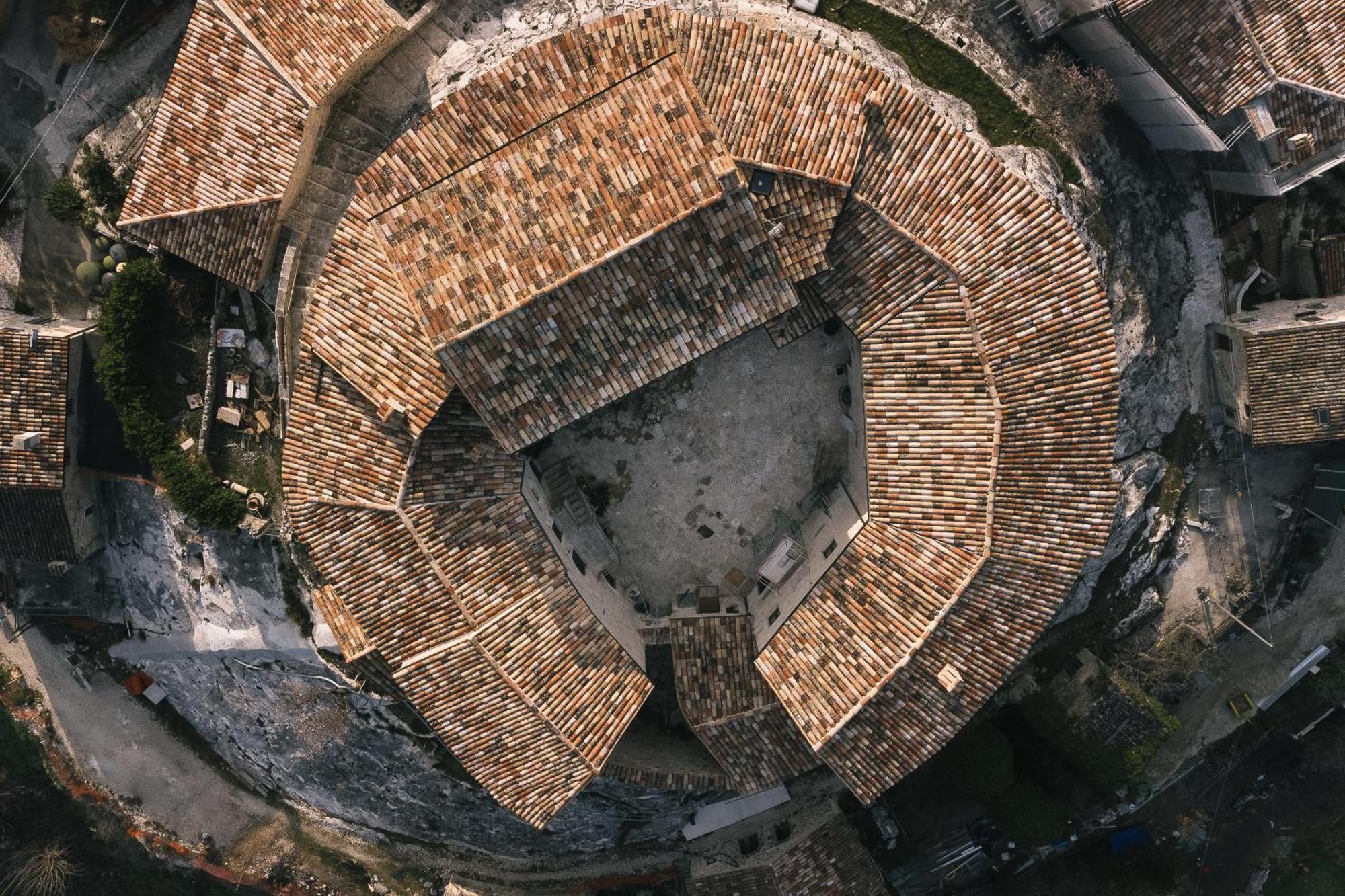 Отель Castel Di Luco Аквазанта-Терме Экстерьер фото